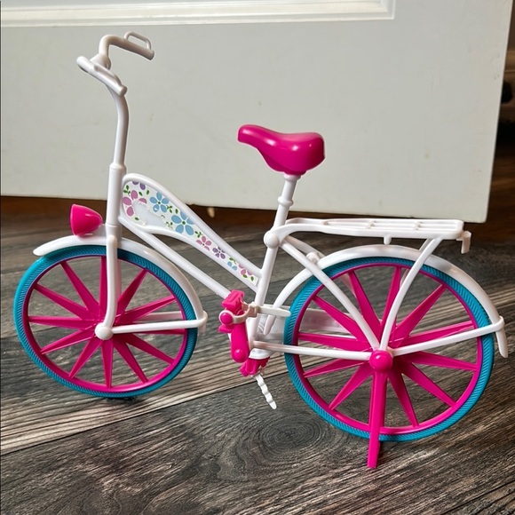 Colorful Barbie Toy Bicycle with Pink and Blue Accents - Picture 1 of 7